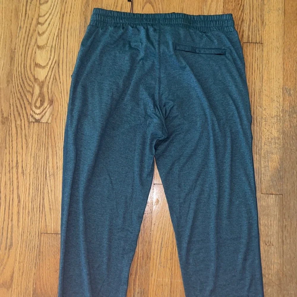 Pants large. - Picture 5 of 5